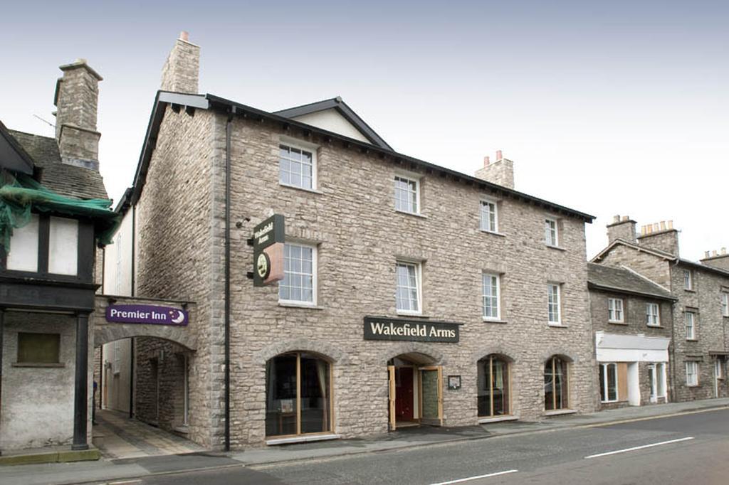 Premier Inn Kendal Central Exterior foto